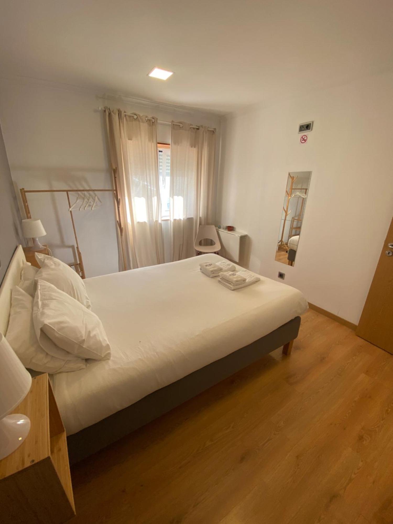 Like A Local Guest House Ерісейра Екстер'єр фото